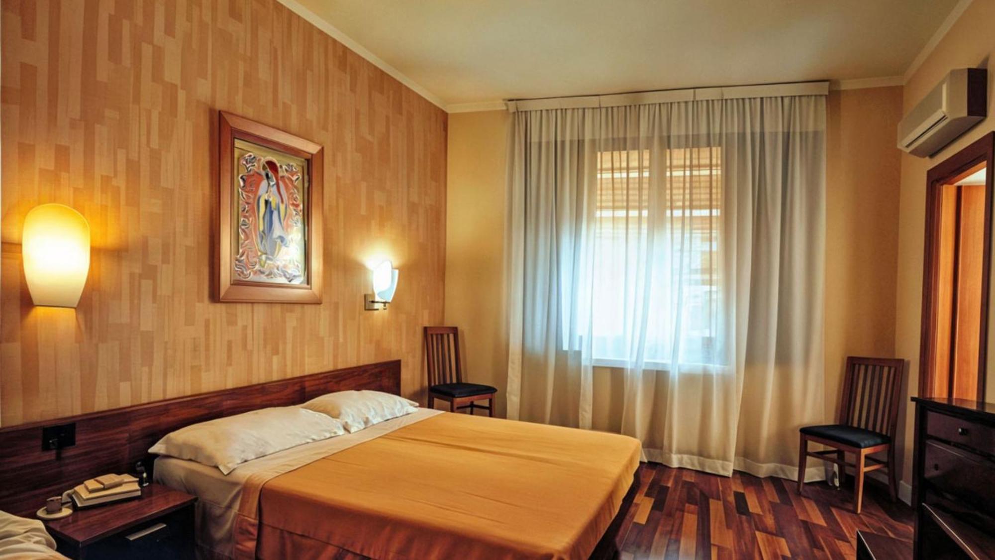 Hotel Nazionale Bolsena Esterno foto